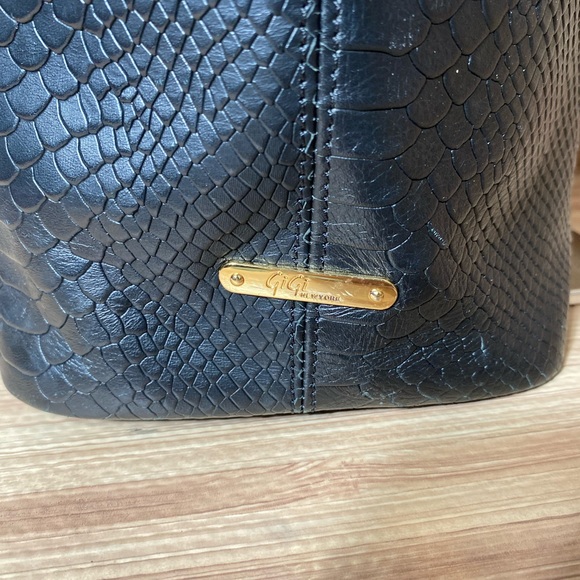 Gigi New York Teddie Tote - Picture 10 of 14